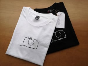 100% cotton T-Shirt, Black, White